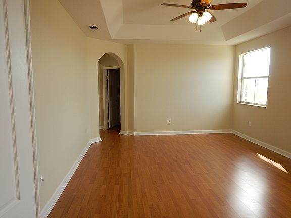 4th image of 18112 NW 91st Ct