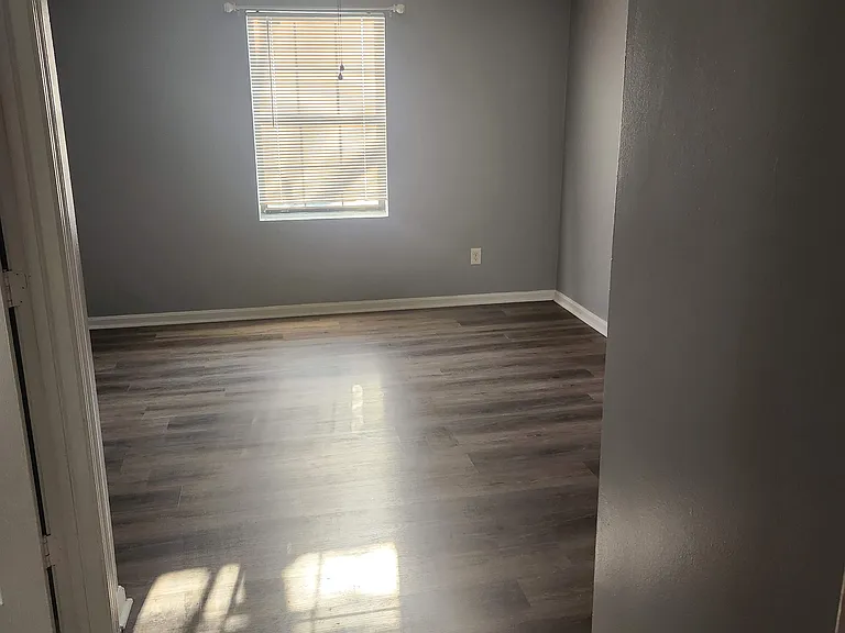 6522 Six Mile Ln #7 — Photo 5