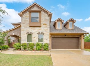 404 Ben St, Crowley, TX 76036