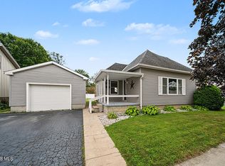 229 Worrello St, Carey, OH 43316