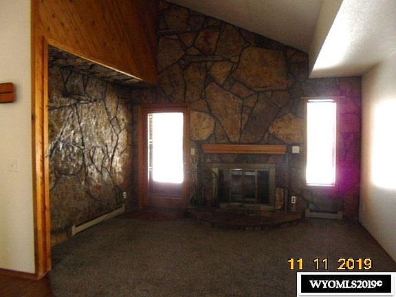 2nd image of 808 Burr Dr
