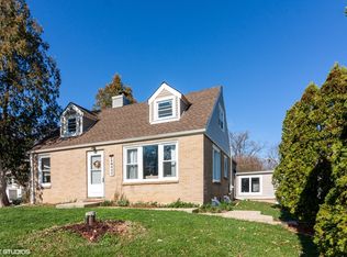 28W614 Barnes Ave, West Chicago, IL 60185