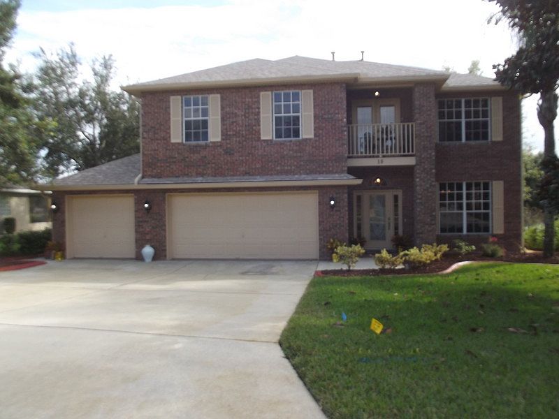 1st image of 19 Hollow Pine Dr