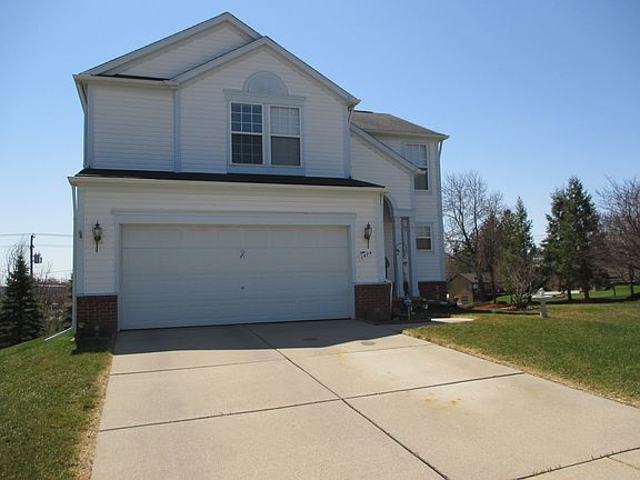 3rd image of 1474 Pebble Beach Dr