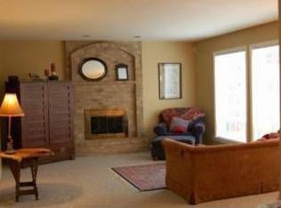 17557 NW Lonerock Dr, Portland, OR 97229