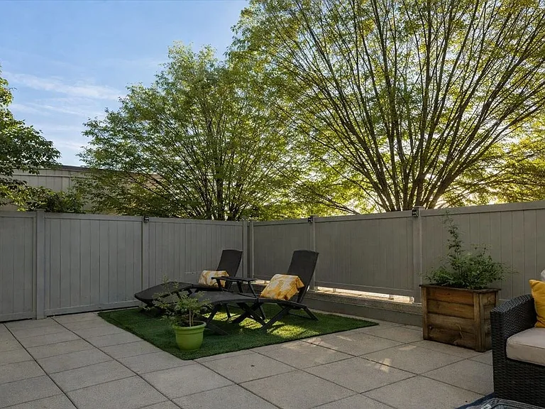 8045 Newell St #116 — Photo 23
