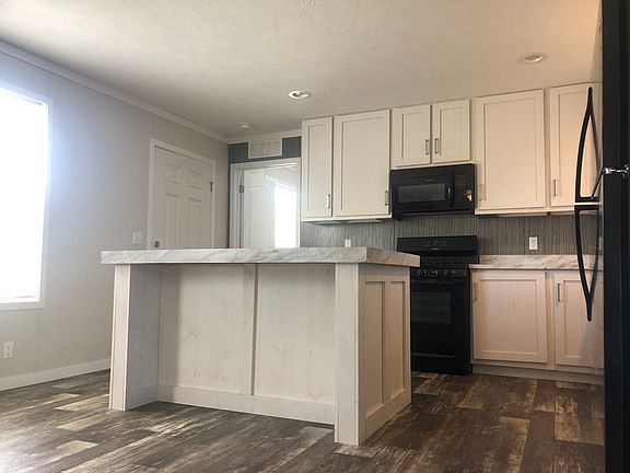 2nd image of 1236 Elaine Dr #146