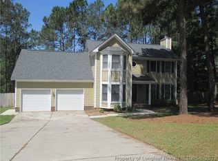 7763 Trappers Rd, Fayetteville, NC 28311