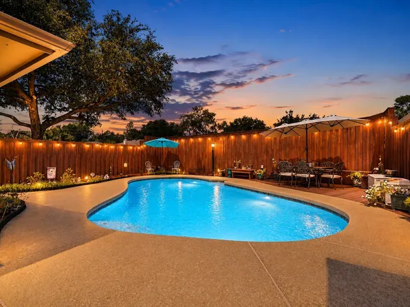 417 Stroud Ln, Garland, TX 75043