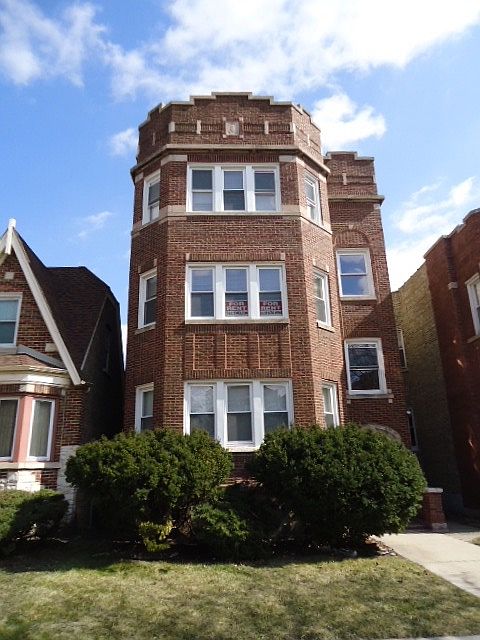 1st image of 8115 S Vernon Ave APT 3