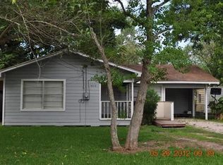 4212 Warren St, Bacliff, TX 77518