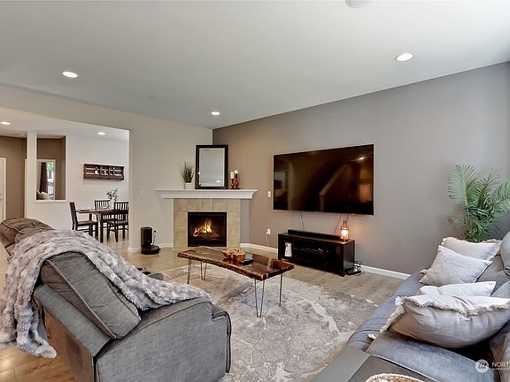 5th image of 17018 83rd Avenue Ct E