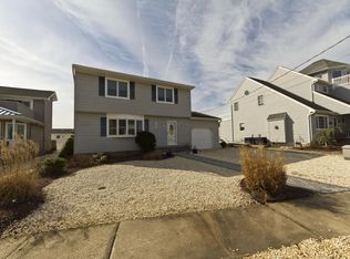 457 Tamiami Dr, Lavallette, NJ 08735