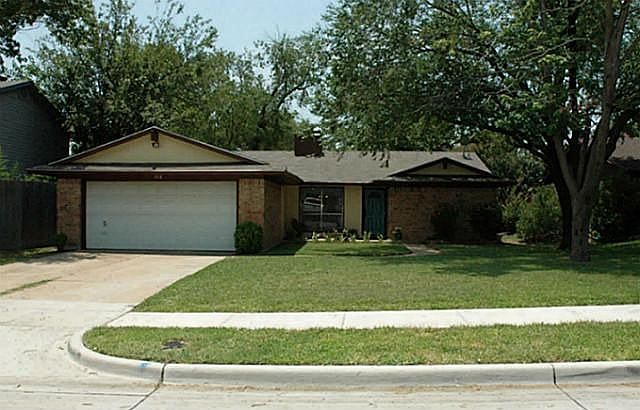 1st image of 938 Huntington Dr