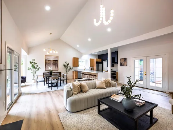 8111 Elkhorn Mountain Trl, Austin, TX 78729