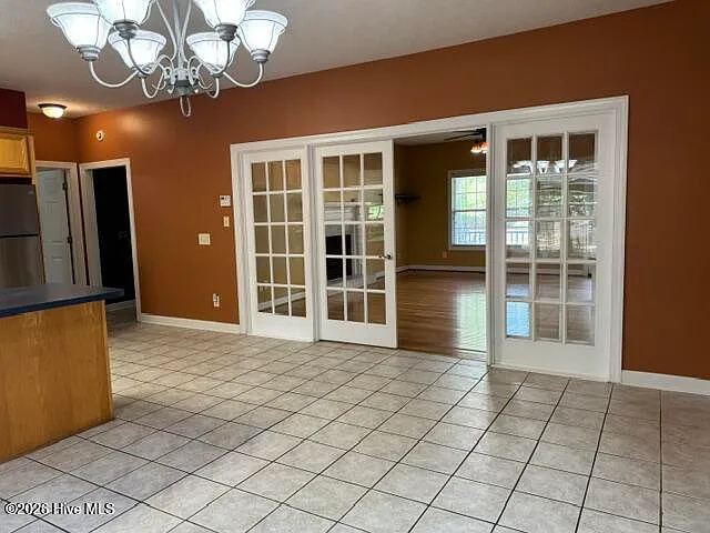 111 Michael Ln — Photo 9