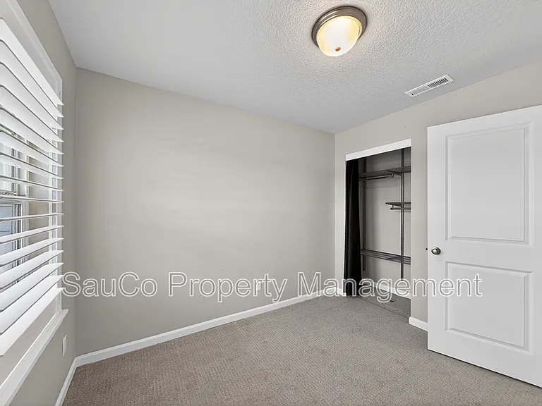 7032 SE Frasier Ln #1 — Photo 12