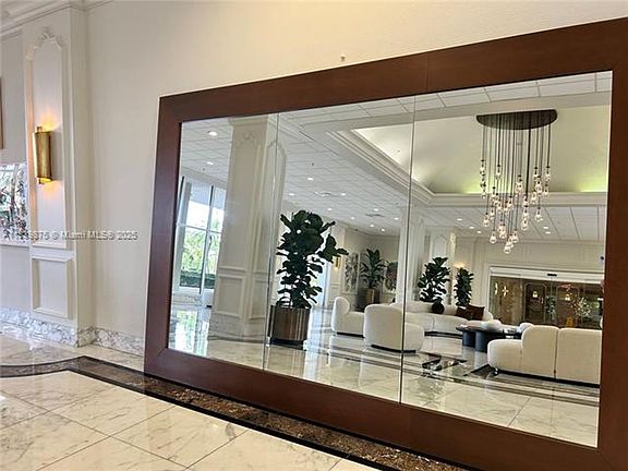 5th image of 5600 Collins Ave #Appt15v