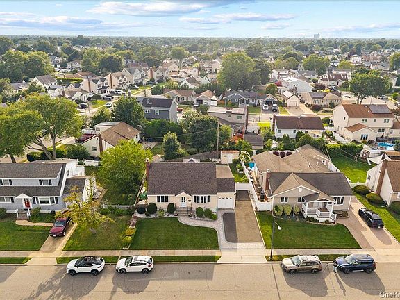 5th image of 4060 Maywood Drive