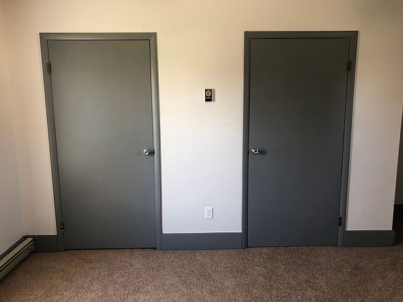 5th image of 222 W Market St