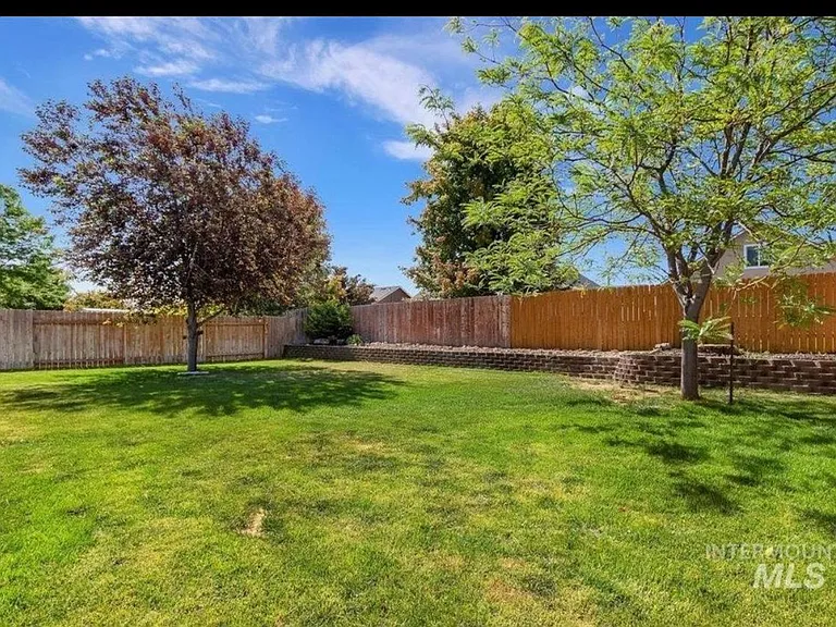 534 Hailee Ave — Photo 5