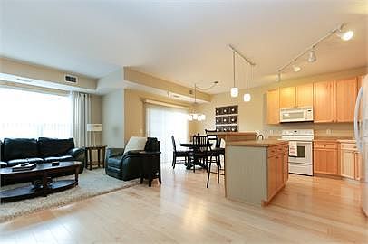 4th image of 1800 Graham Ave Unit 136