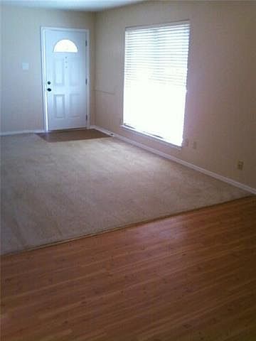 1st image of 2430 Lakeview Cir