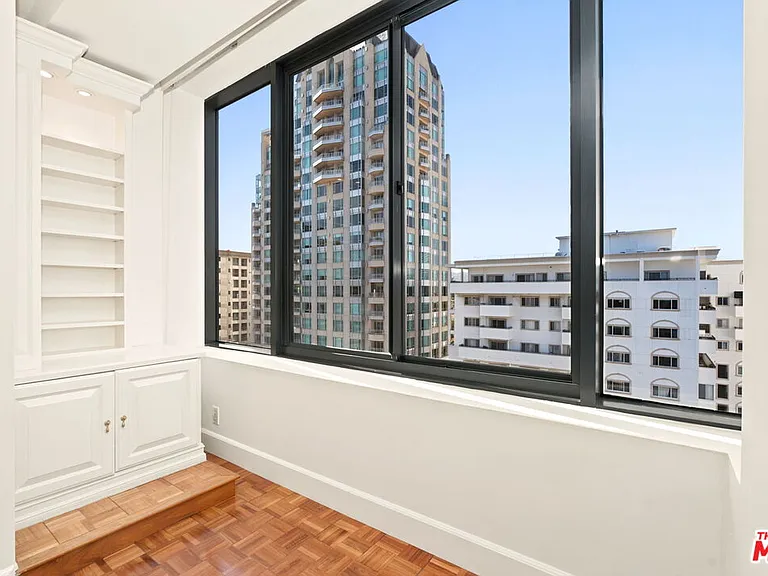 10724 Wilshire Blvd #1104 — Photo 12