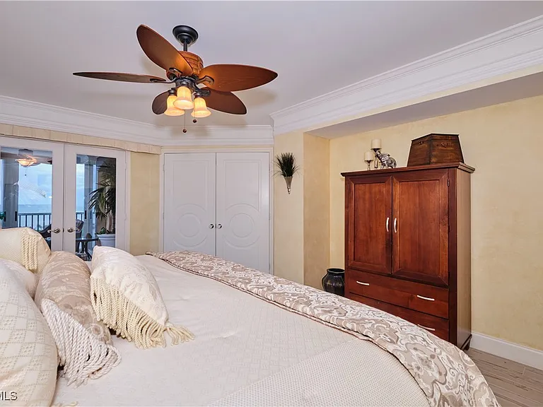 5550 Heron Point Dr #1601 — Photo 21