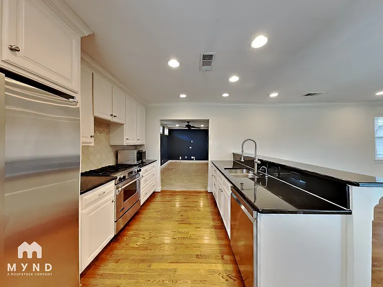 6111 Ellsworth Ave — Photo 3