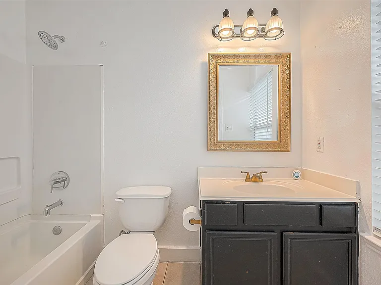 20939 Young Meadows Way — Photo 15