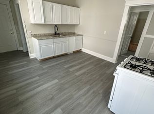 34 Vermont St #3A, Waterbury, CT 06704