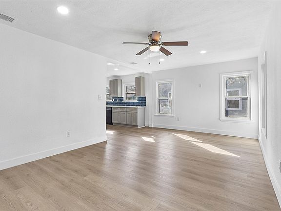 5th image of 4516 Normandy Way