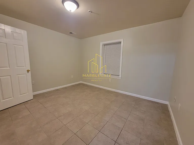 132 Fabyan Pl #11 — Photo 7