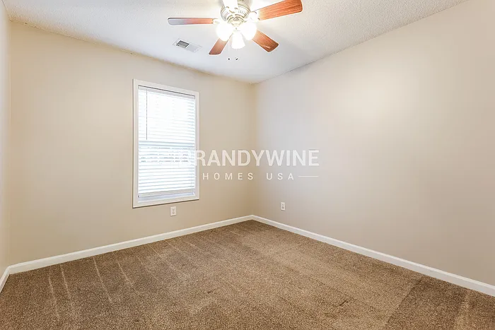 208 Roberts Trl — Photo 15