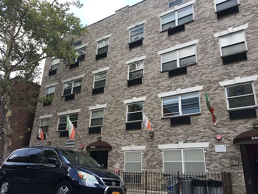 Rented by Flatiron Real Estate Advisors LLC | media 4