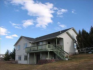 3rd image of 1535 Crest Haven Dr