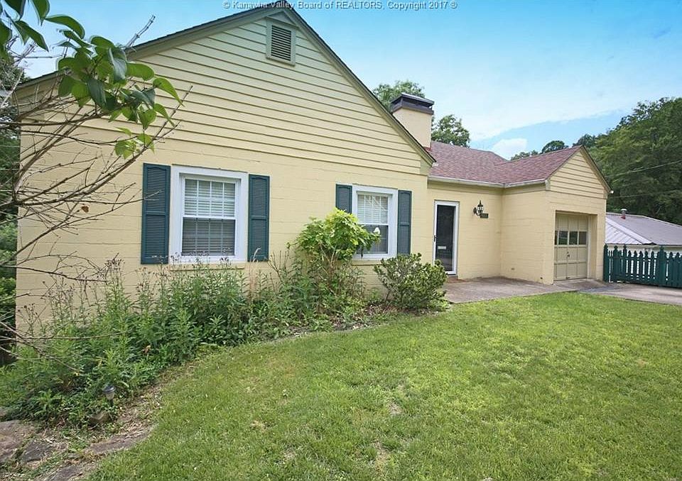 1st image of 677 Forest Cir