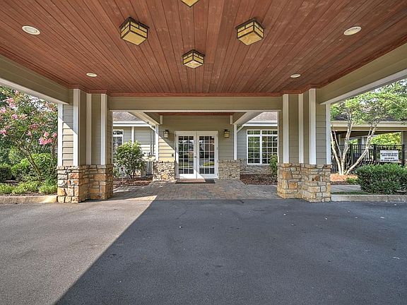 4th image of 124 Grande Harbor Way