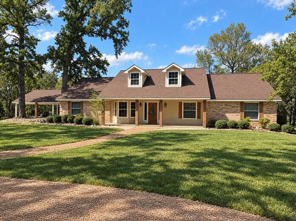 2001 Private Road 1490, Centerville, TX 75833