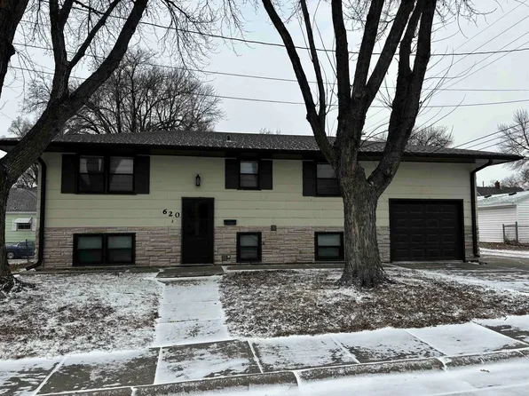620 S Washington St, Grand Island, NE 68801