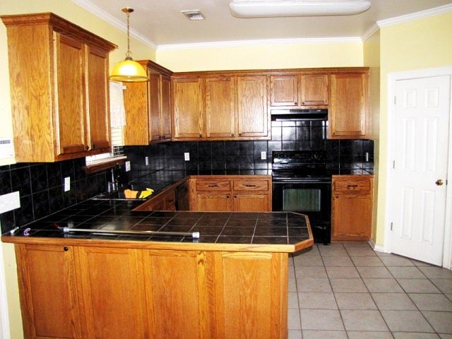 2nd image of 10520 Cardinal Rd