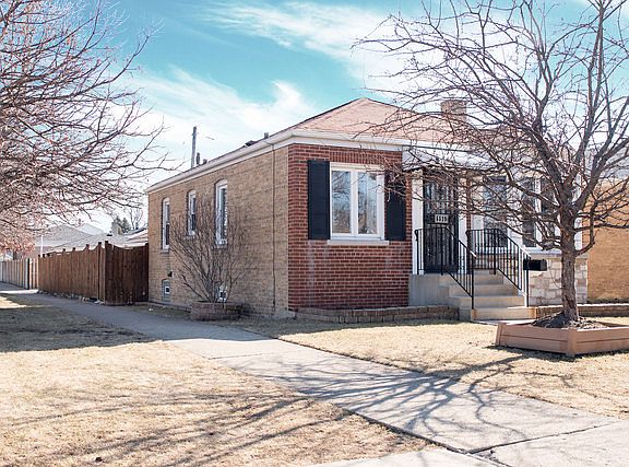 2nd image of 5529 N Natoma Ave