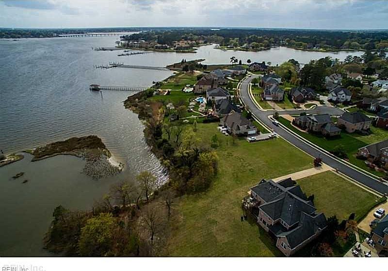 2nd image of 4037 Estates Ln