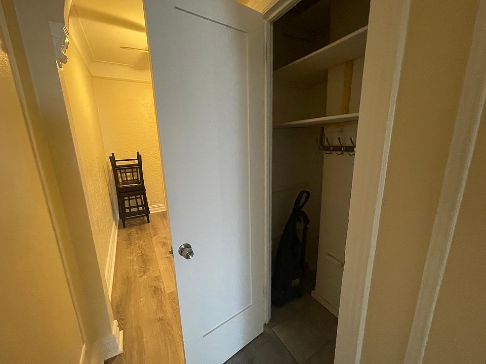 1st image of 2906 Radcliff Ave