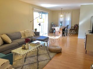 2152 Dogwood Rd, Tustin, CA 92780