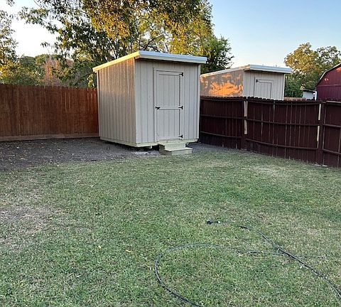 8X8 storage building