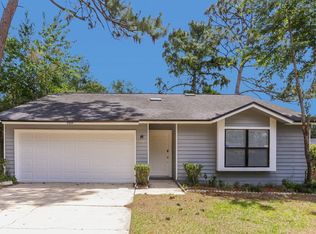 3447 Le Havre Dr E, Jacksonville, FL 32277