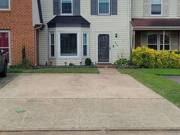 434 Wayman Ln, Virginia Beach, VA 23454