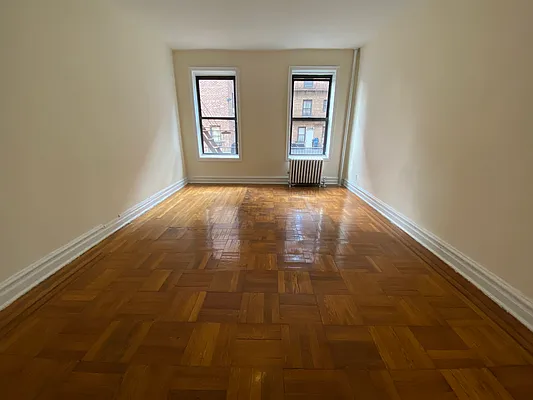 Rented by Contact Realty | media 6